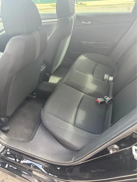 2020 Honda Civic 10th Gen - Image 6 of 11