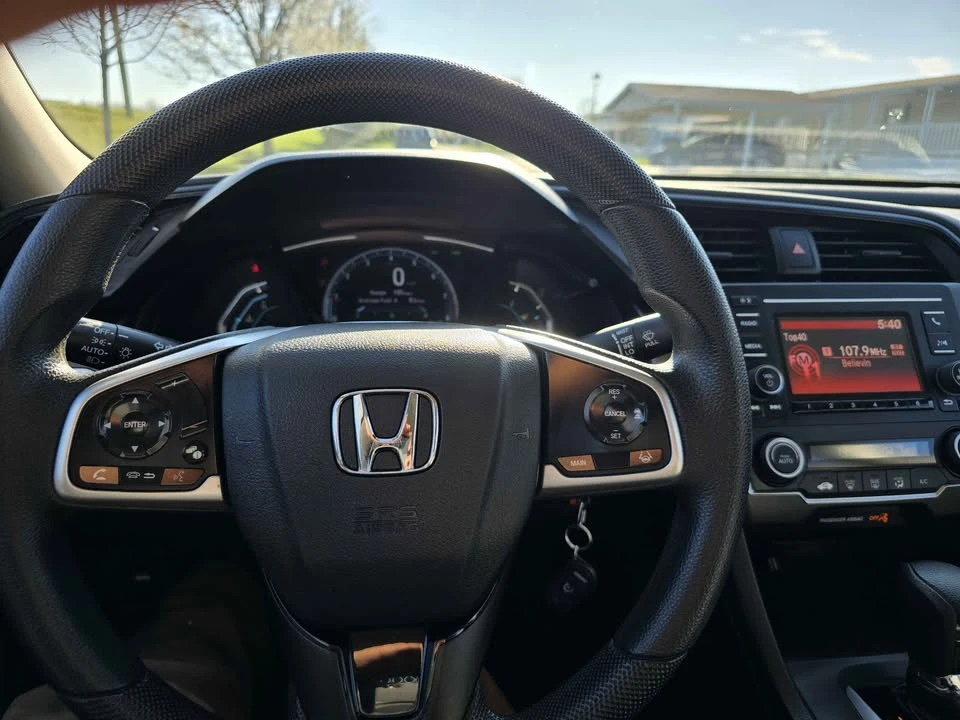 2020 Honda Civic 10th Gen - Image 13 of 17