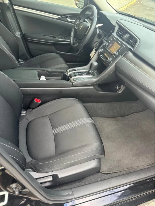 2020 Honda Civic 10th Gen - Image 7 of 11
