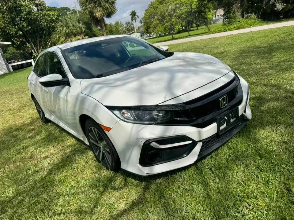 2020 Honda Civic 10th Gen - Image 2 of 10