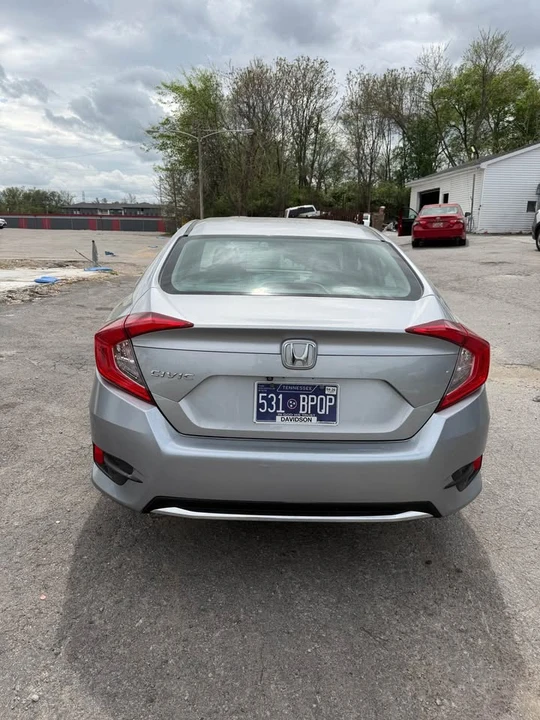 2020 Honda Civic 10th Gen - Image 6 of 10