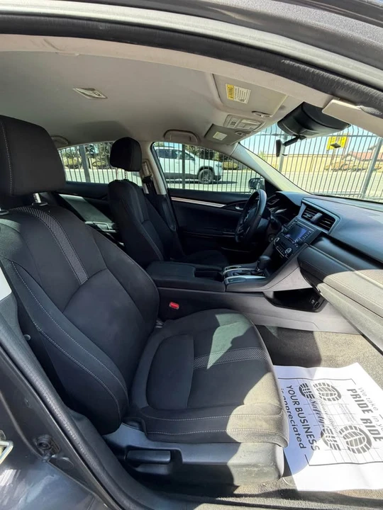2020 Honda Civic 10th Gen - Image 9 of 10
