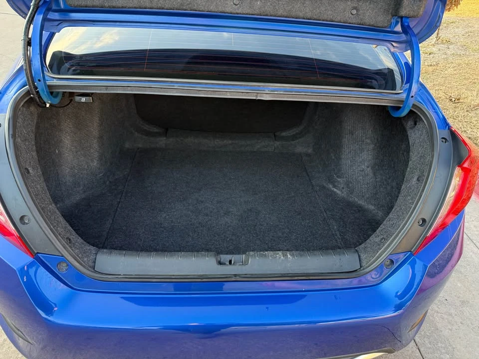 2020 Honda Civic 10th Gen - Image 5 of 17
