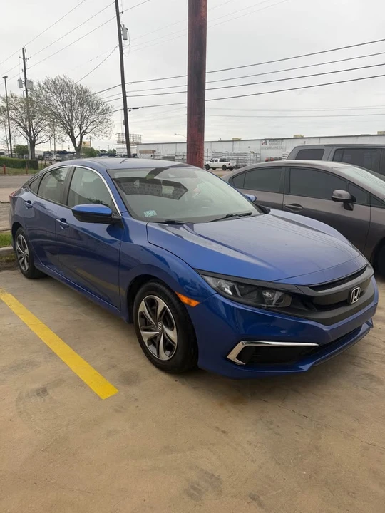 2020 Honda Civic 10th Gen - Image 3 of 11