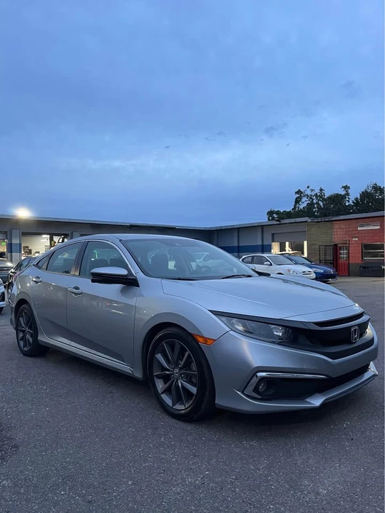 2020 Honda Civic 10th Gen - Image 2 of 10