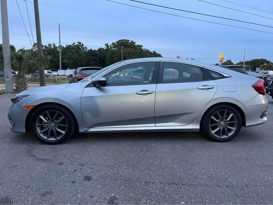 2020 Honda Civic 10th Gen - Image 4 of 10