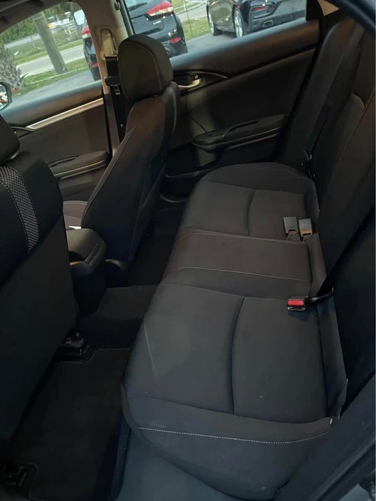 2020 Honda Civic 10th Gen - Image 8 of 10