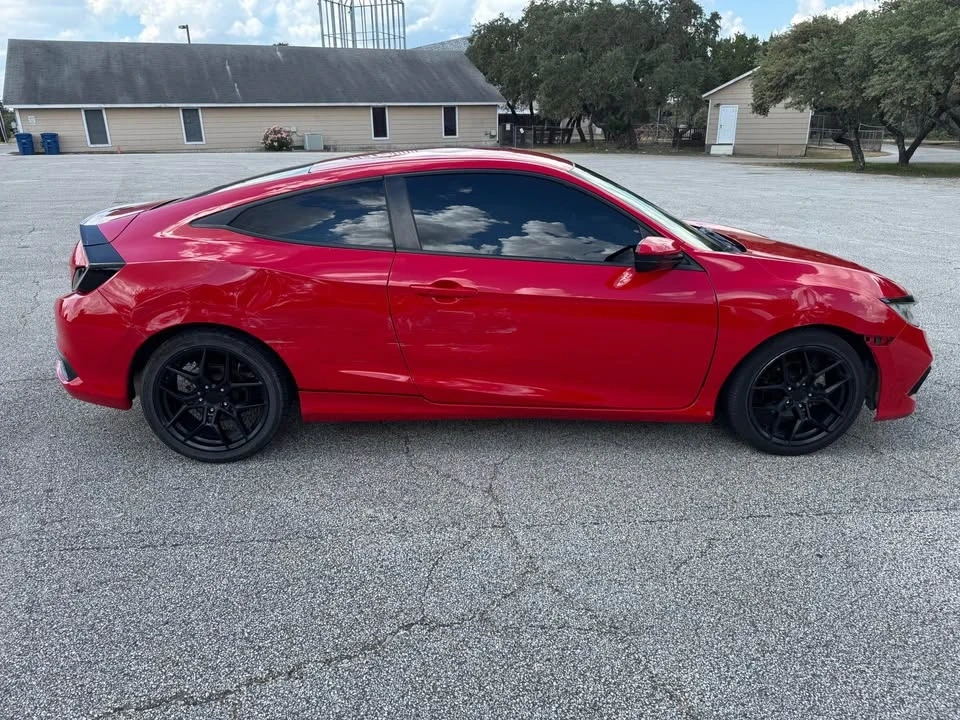 2020 Honda Civic 10th Gen - Image 3 of 18