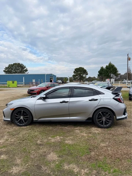 2020 Honda Civic 10th Gen - Image 8 of 10