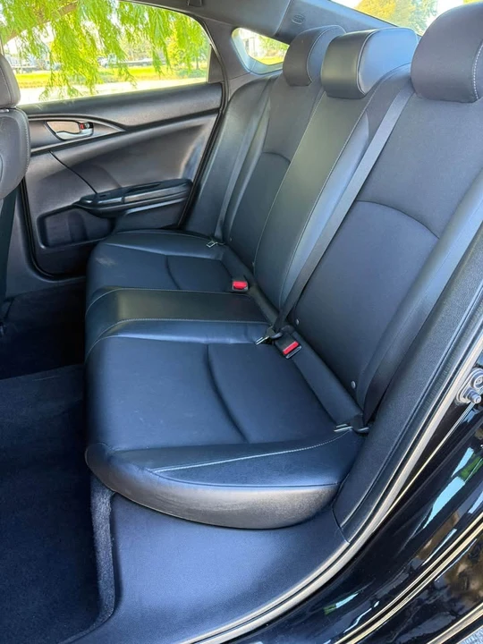 2020 Honda Civic 10th Gen - Image 11 of 13
