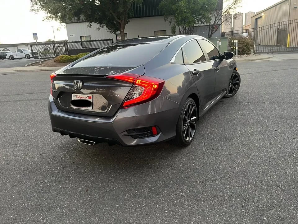 2020 Honda Civic 10th Gen - Image 4 of 10