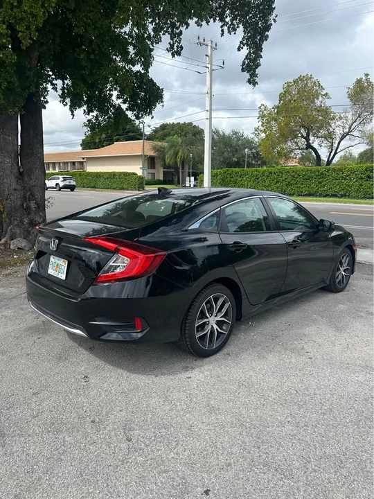 2020 Honda Civic 10th Gen - Image 5 of 13