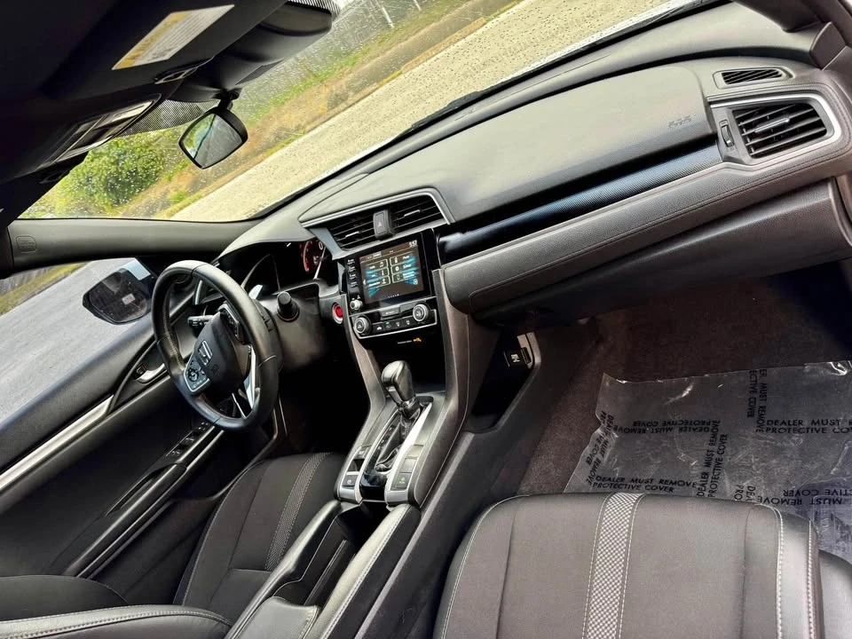 2020 Honda Civic 10th Gen - Image 9 of 13