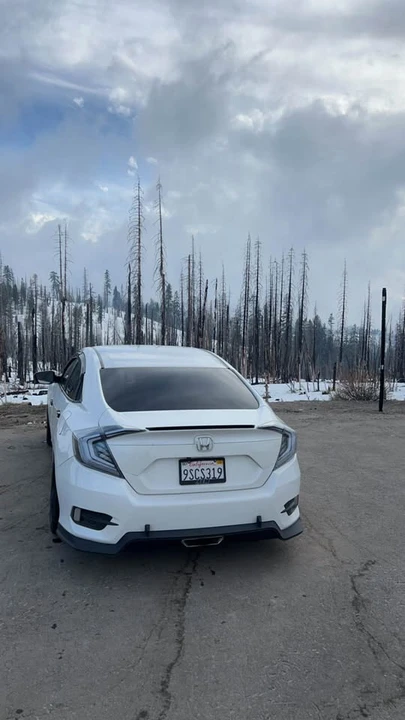 2020 Honda Civic 10th Gen - Image 3 of 6