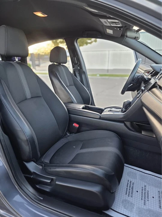 2020 Honda Civic 10th Gen - Image 10 of 14