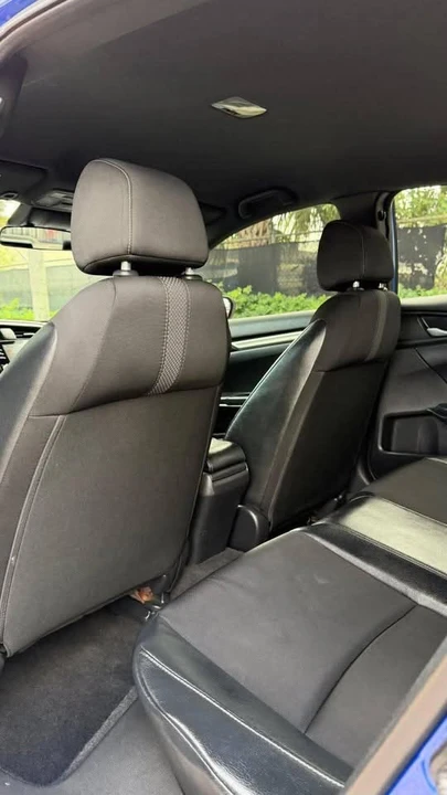 2020 Honda Civic 10th Gen - Image 8 of 9