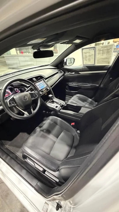 2020 Honda Civic 10th Gen - Image 5 of 7