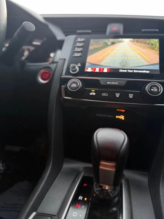 2020 Honda Civic 10th Gen - Image 16 of 16