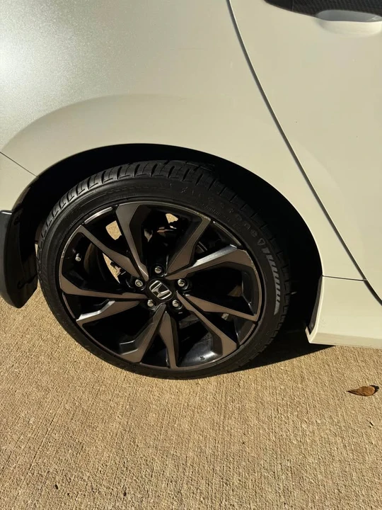 2020 Honda Civic 10th Gen - Image 13 of 14