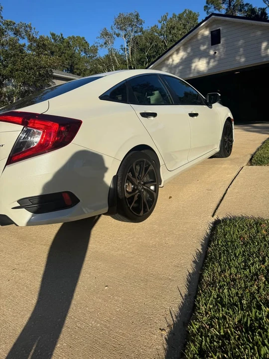 2020 Honda Civic 10th Gen - Image 12 of 14