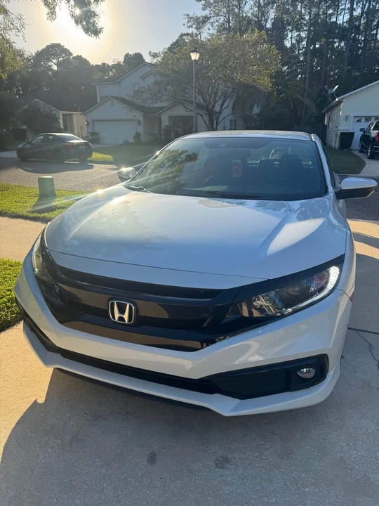 2020 Honda Civic 10th Gen - Image 9 of 14