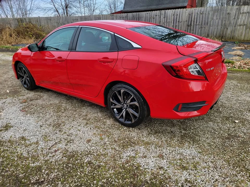 2020 Honda Civic 10th Gen - Image 5 of 14