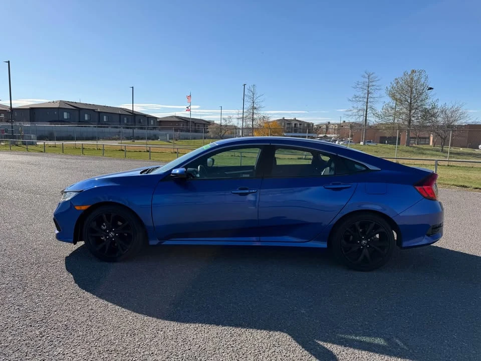 2020 Honda Civic 10th Gen - Image 3 of 9
