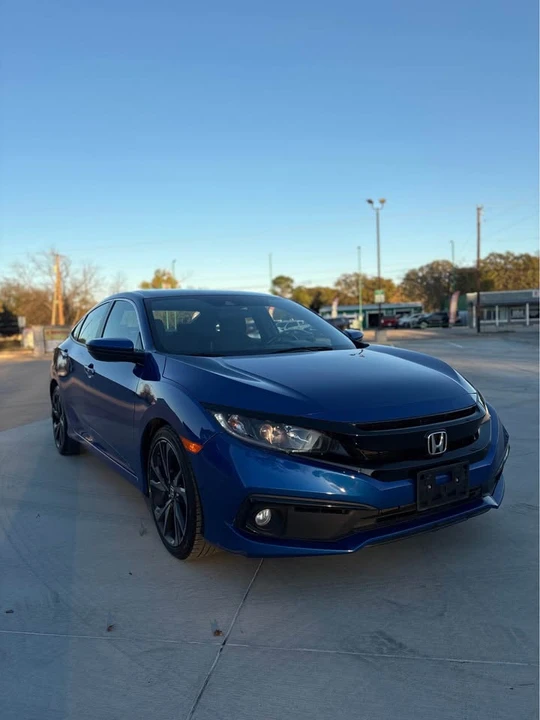 2020 Honda Civic 10th Gen - Image 2 of 5