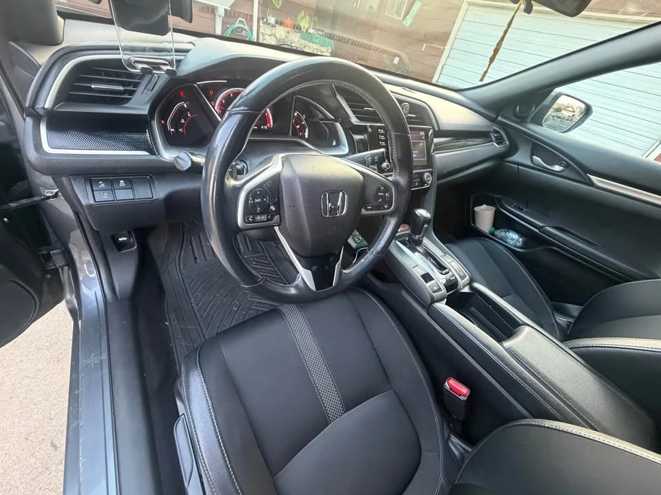 2020 Honda Civic 10th Gen - Image 8 of 10