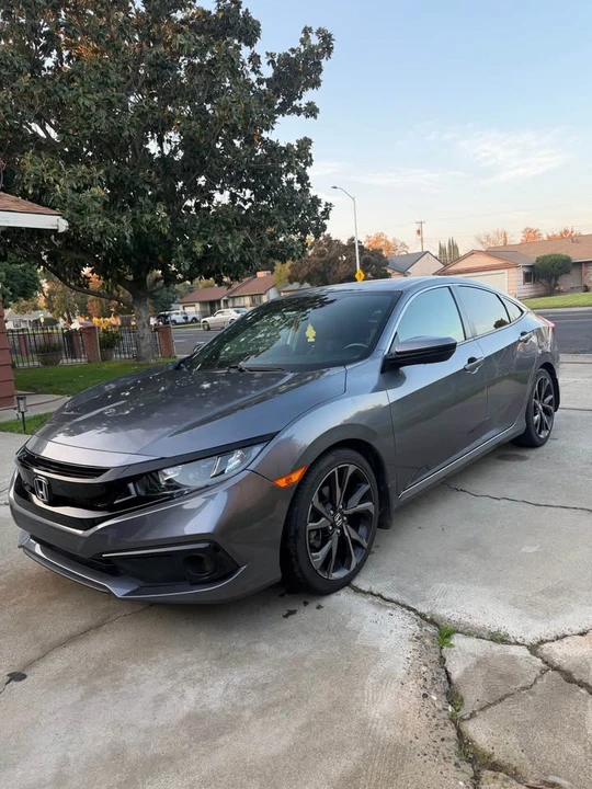 2020 Honda Civic 10th Gen - Image 2 of 10