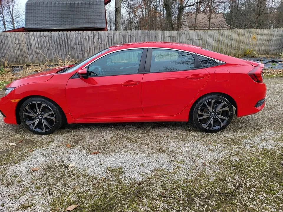 2020 Honda Civic 10th Gen - Image 4 of 14