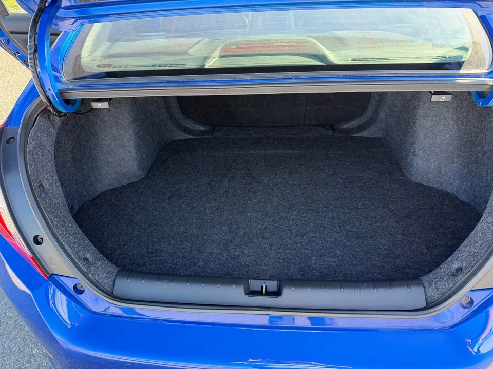 2020 Honda Civic 10th Gen - Image 4 of 9