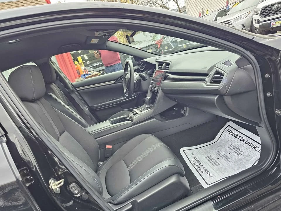 2020 Honda Civic 10th Gen - Image 12 of 17