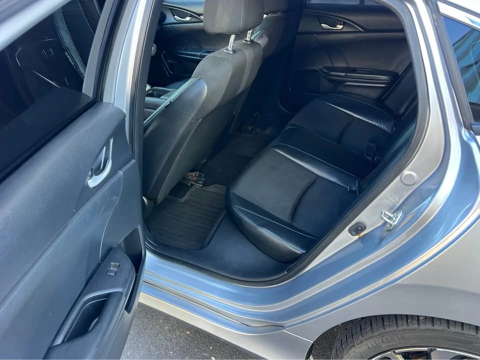 2020 Honda Civic 10th Gen - Image 9 of 13