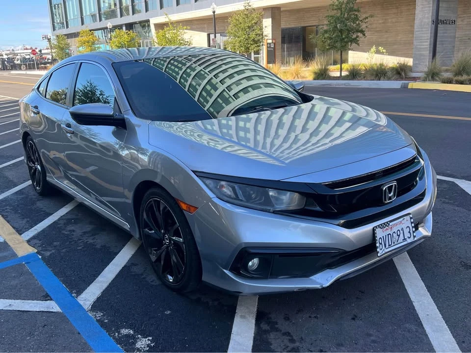 2020 Honda Civic 10th Gen - Image 3 of 13