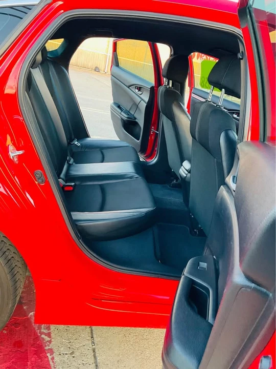 2020 Honda Civic 10th Gen - Image 7 of 15