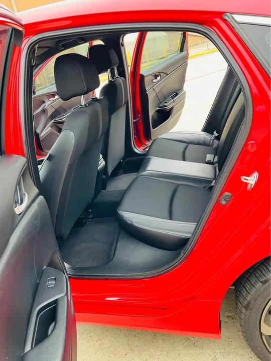 2020 Honda Civic 10th Gen - Image 14 of 16
