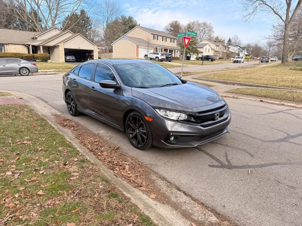 2020 Honda Civic 10th Gen - Image 3 of 12