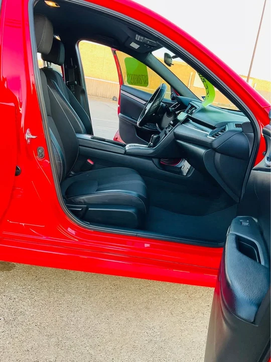 2020 Honda Civic 10th Gen - Image 6 of 15