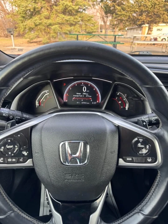 2020 Honda Civic 10th Gen - Image 6 of 10