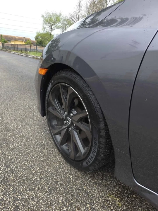 2020 Honda Civic 10th Gen - Image 15 of 15