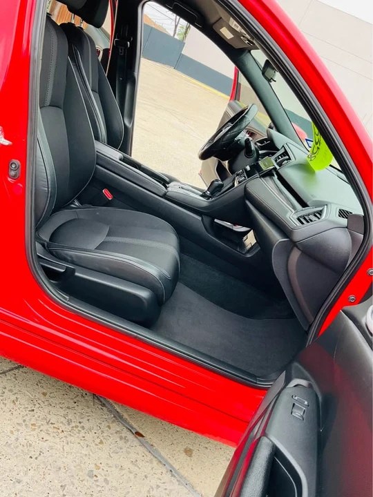 2020 Honda Civic 10th Gen - Image 17 of 20