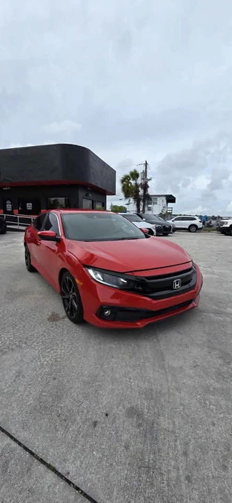 2020 Honda Civic 10th Gen - Image 5 of 10