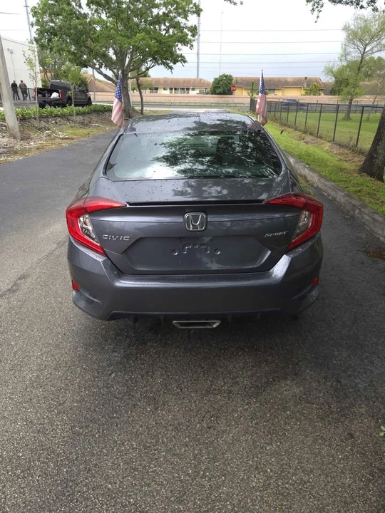 2020 Honda Civic 10th Gen - Image 3 of 15