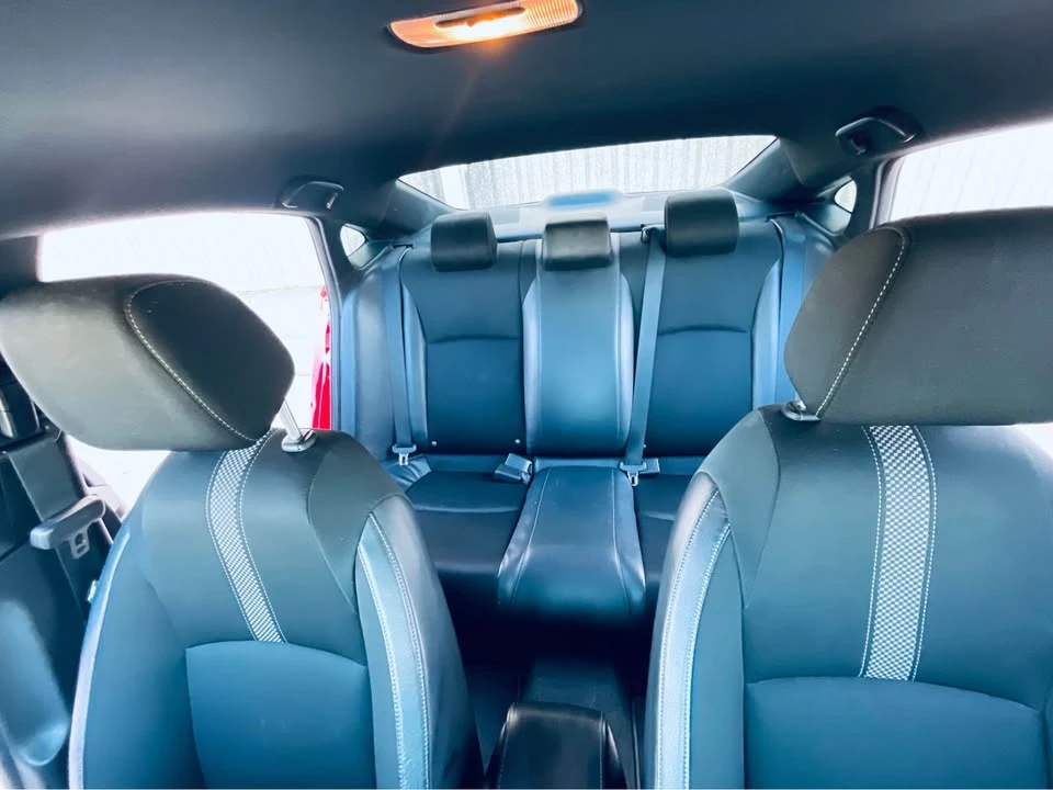 2020 Honda Civic 10th Gen - Image 15 of 16
