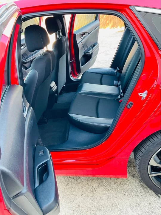 2020 Honda Civic 10th Gen - Image 16 of 18