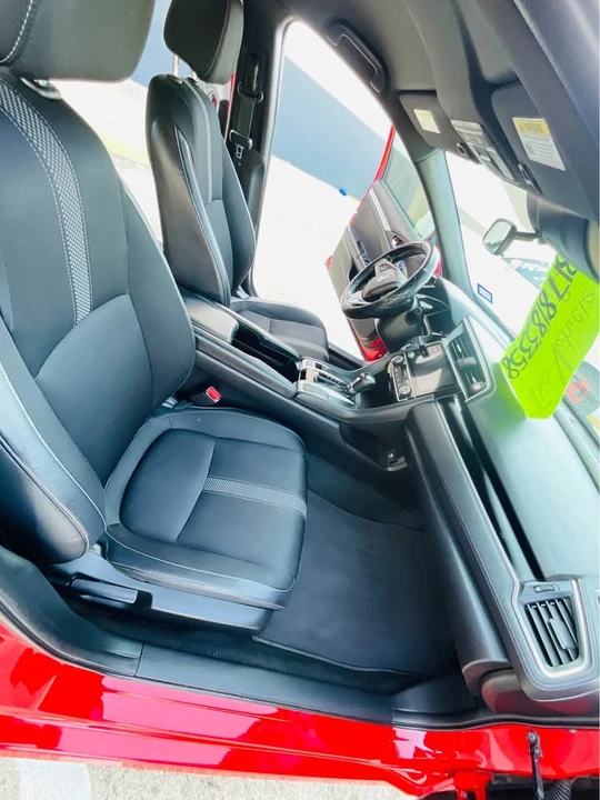 2020 Honda Civic 10th Gen - Image 19 of 19