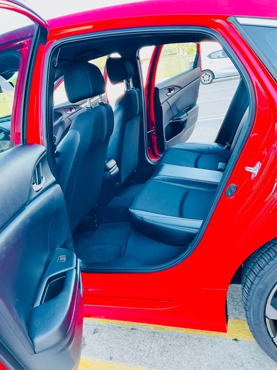2020 Honda Civic 10th Gen - Image 13 of 16