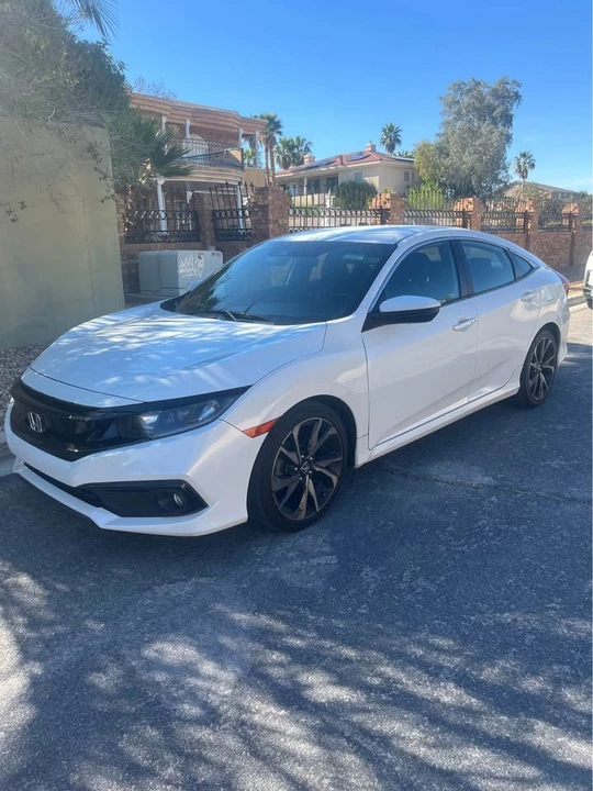 2020 Honda Civic 10th Gen - Image 7 of 10