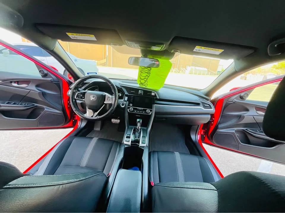 2020 Honda Civic 10th Gen - Image 15 of 19